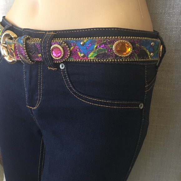 Elite Rhinestone Belt - Picture 4 of 6